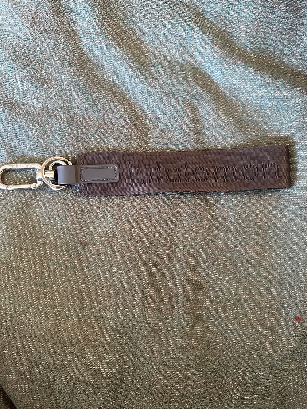 lululemon athletica never lost keychain